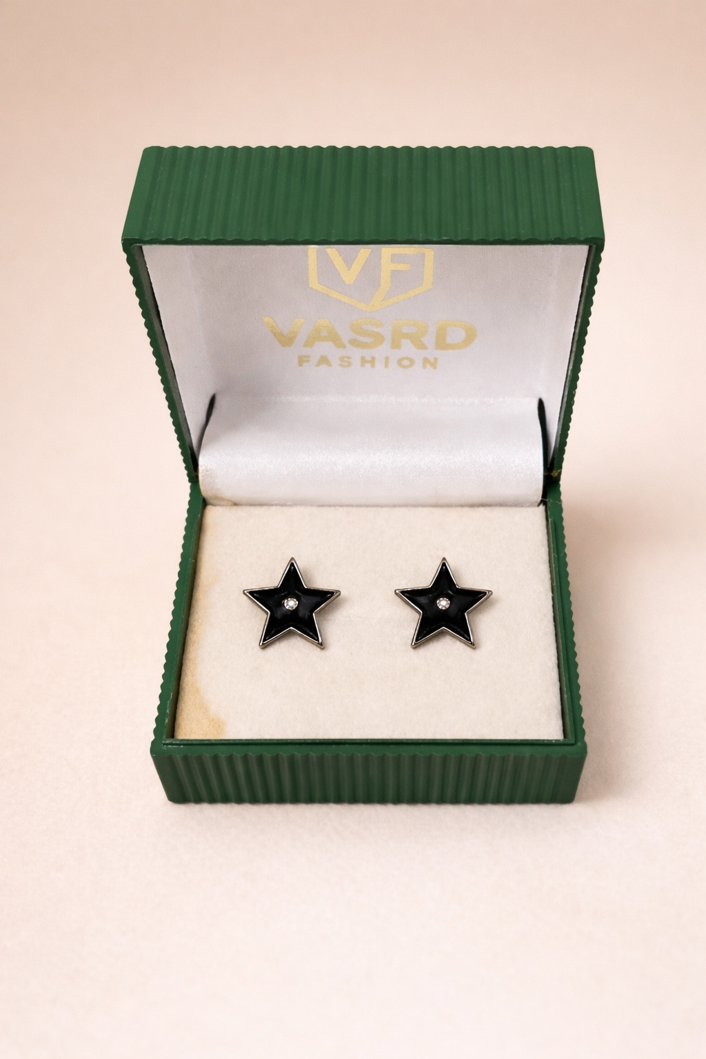 Elegant Black Star Stud Earrings with Center Stone