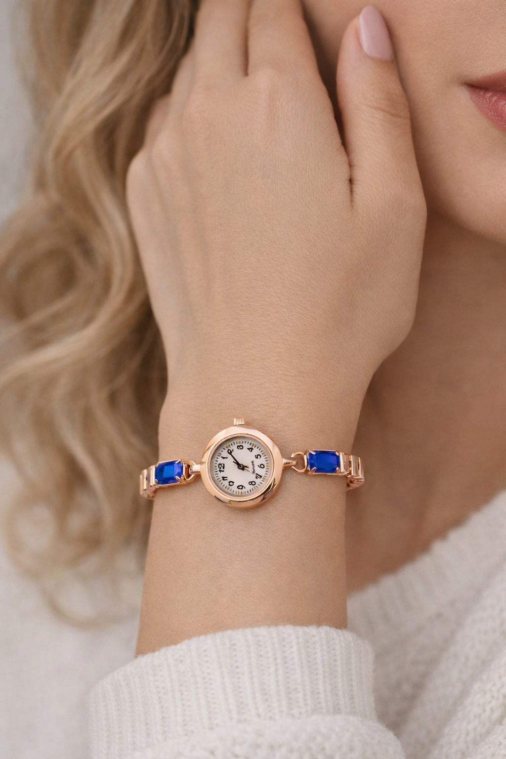 Elegant Rose Gold Women’s Bracelet Watch with Blue Crystal Accents