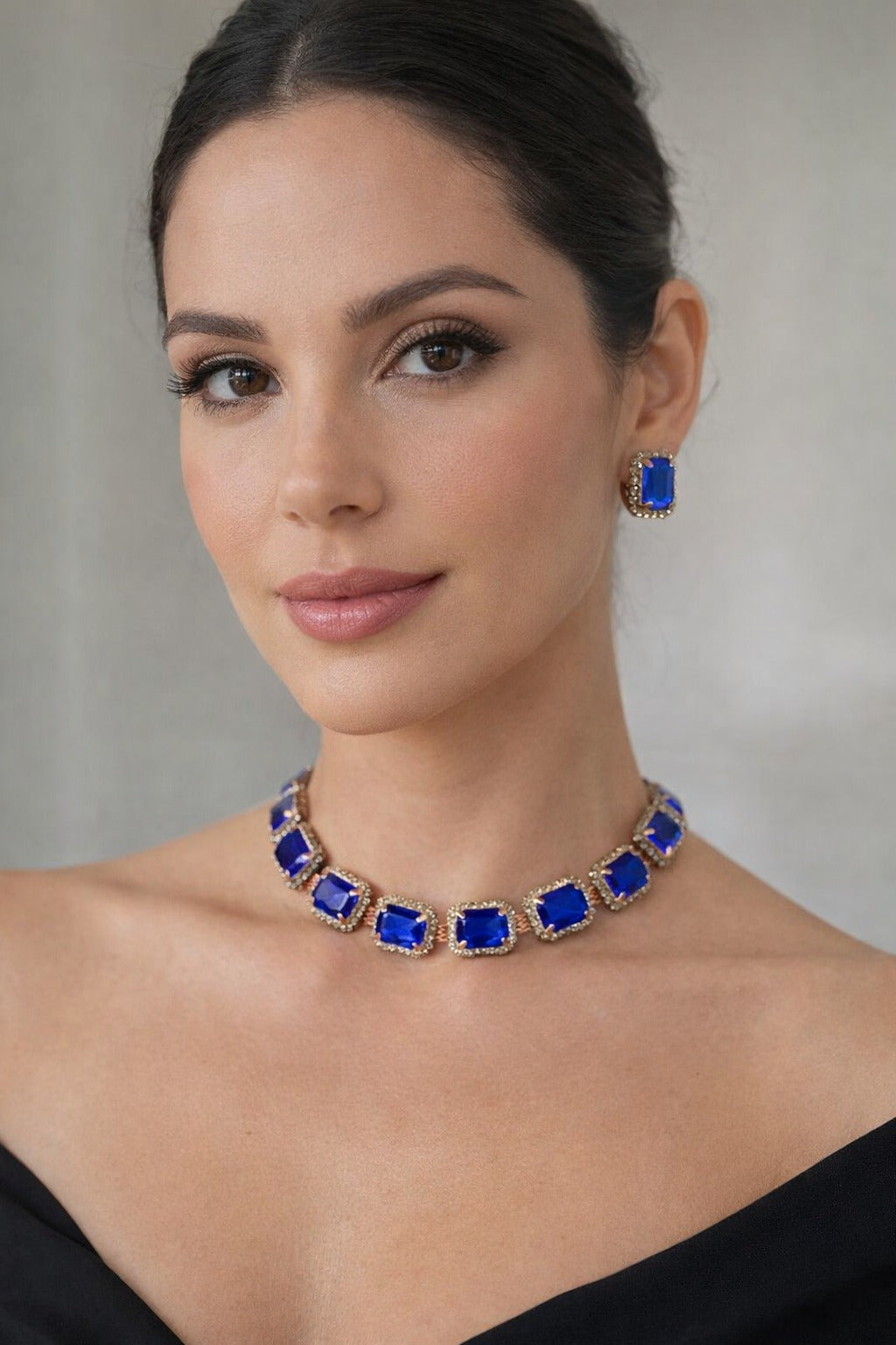 Royal Sapphire Elegance Necklace & Earrings Set
